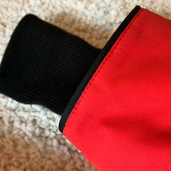 Canada Goose Resolute Parka - Picture 8 of 8